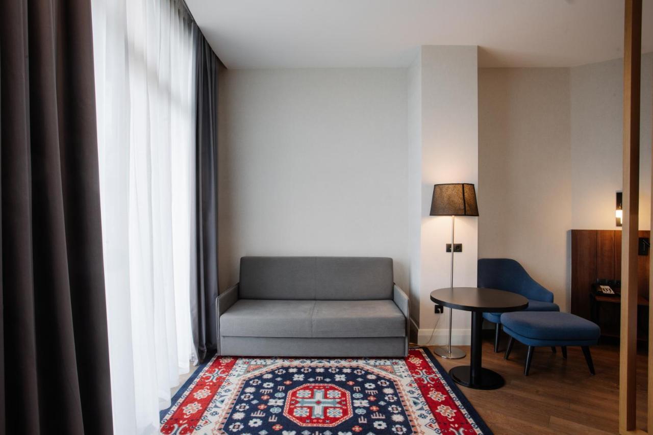 Holiday Inn Telavi By Ihg Ngoại thất bức ảnh