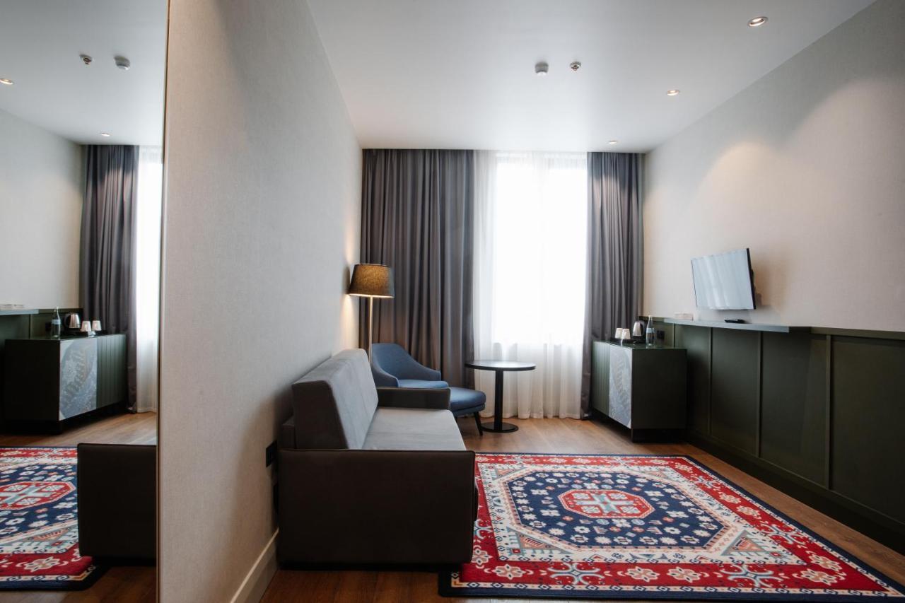 Holiday Inn Telavi By Ihg Ngoại thất bức ảnh