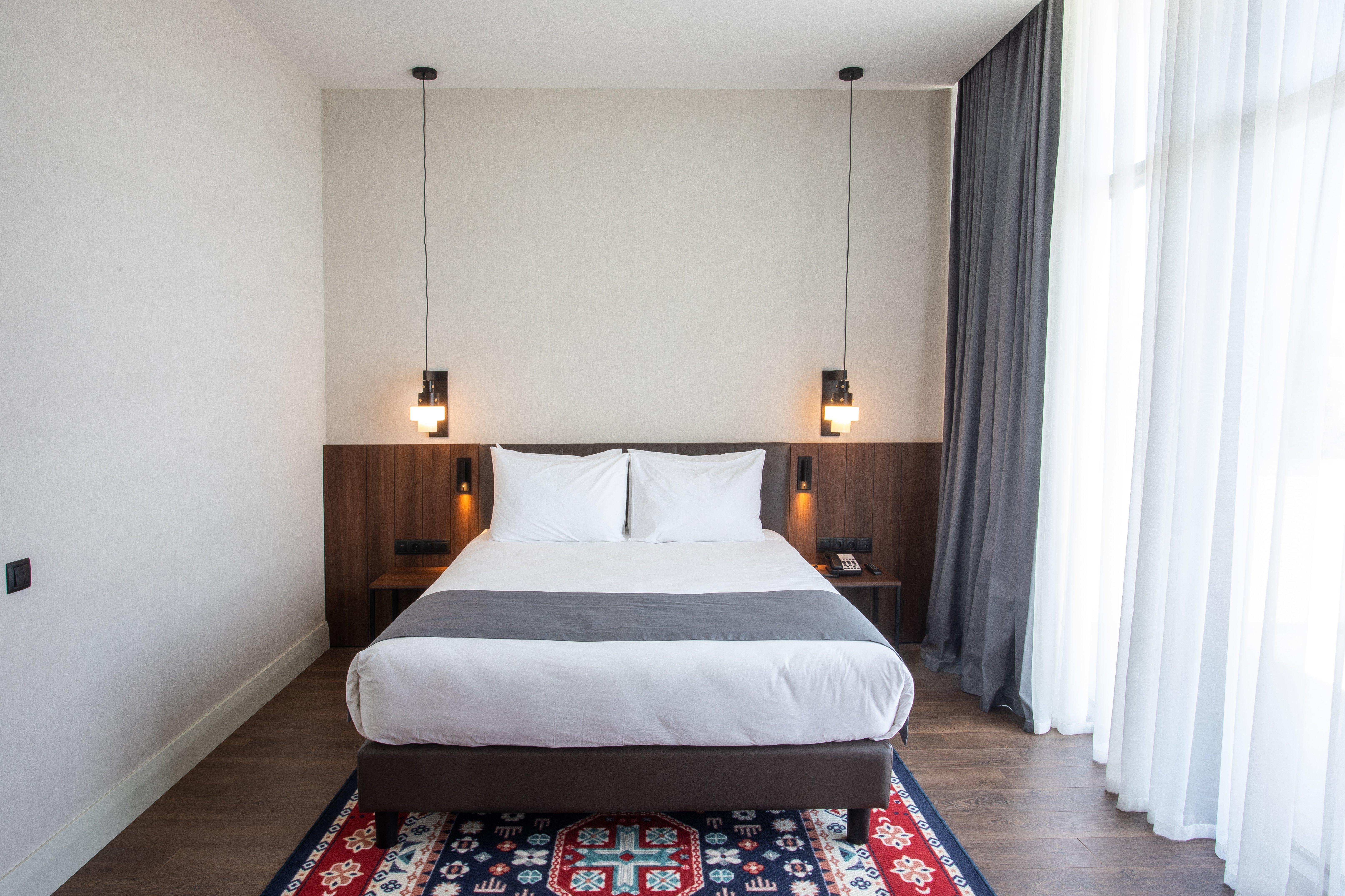 Holiday Inn Telavi By Ihg Ngoại thất bức ảnh