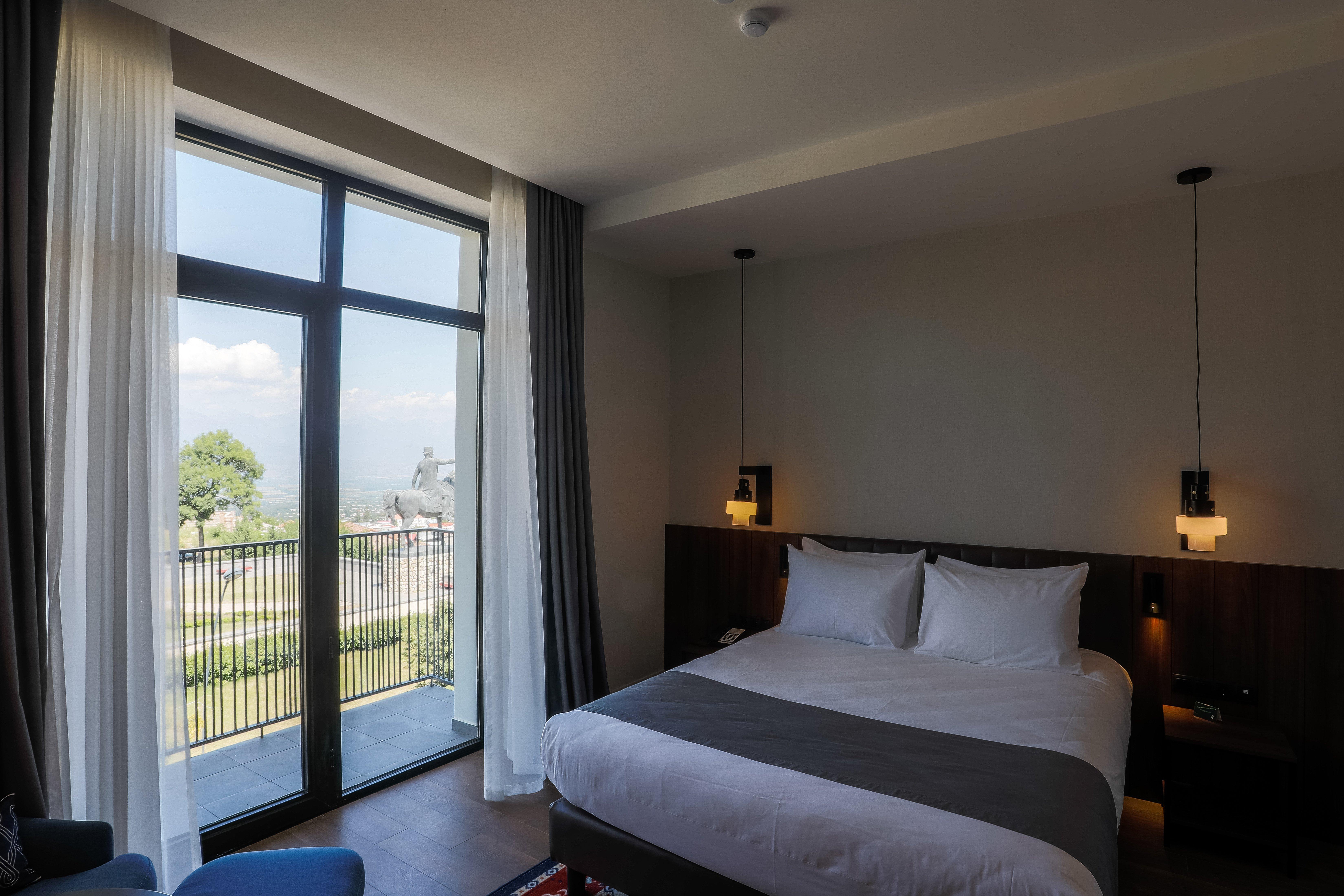 Holiday Inn Telavi By Ihg Ngoại thất bức ảnh