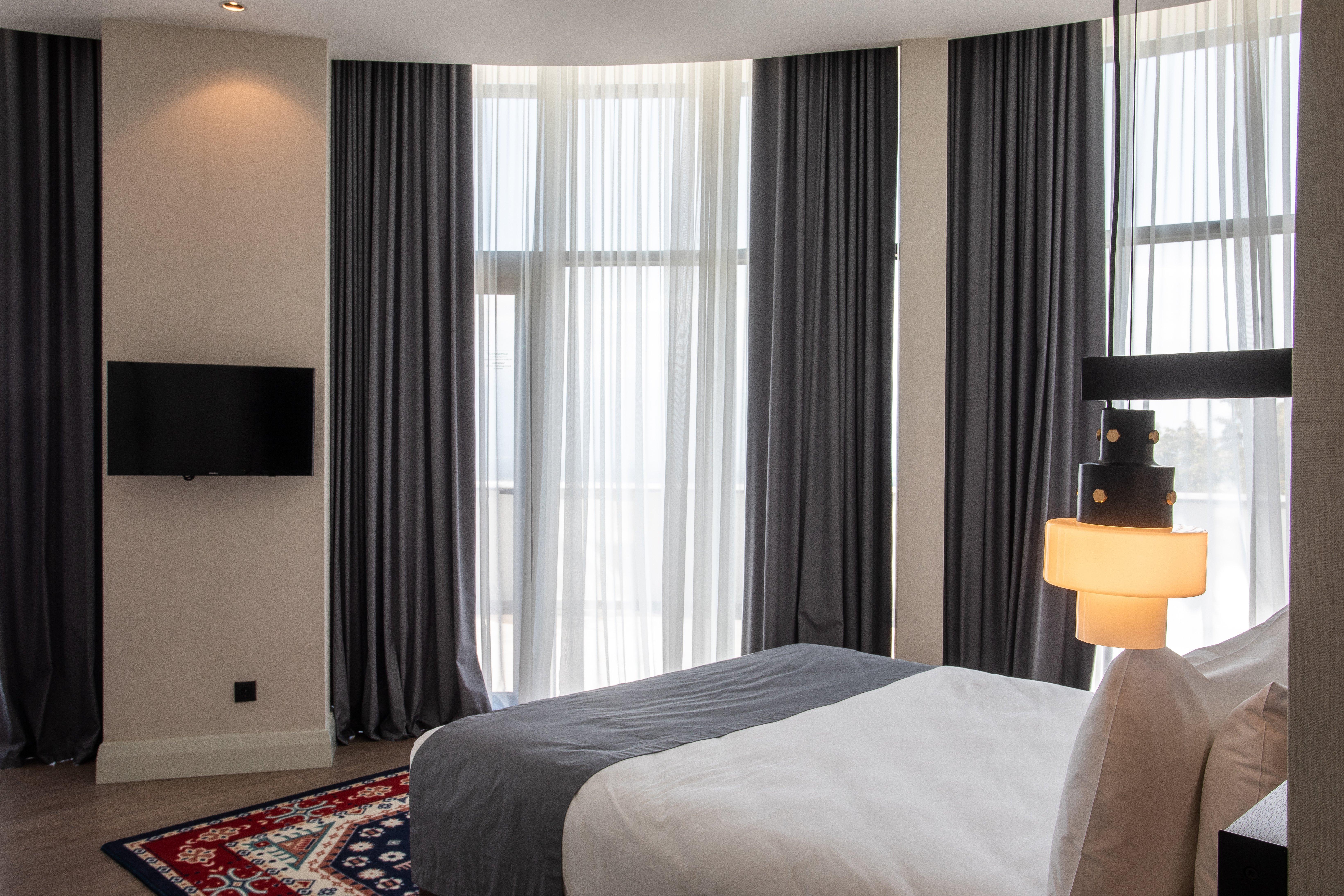 Holiday Inn Telavi By Ihg Ngoại thất bức ảnh