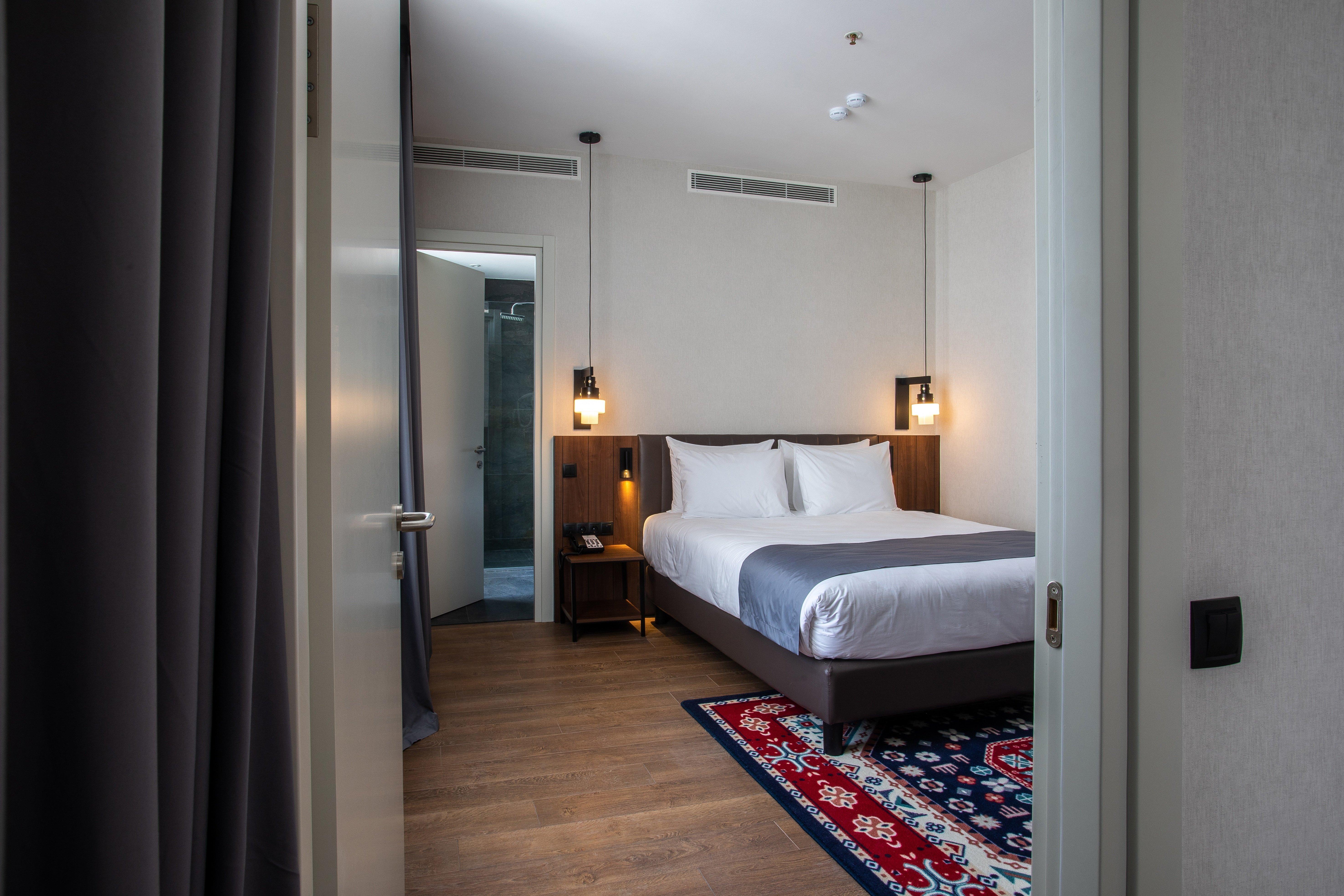 Holiday Inn Telavi By Ihg Ngoại thất bức ảnh