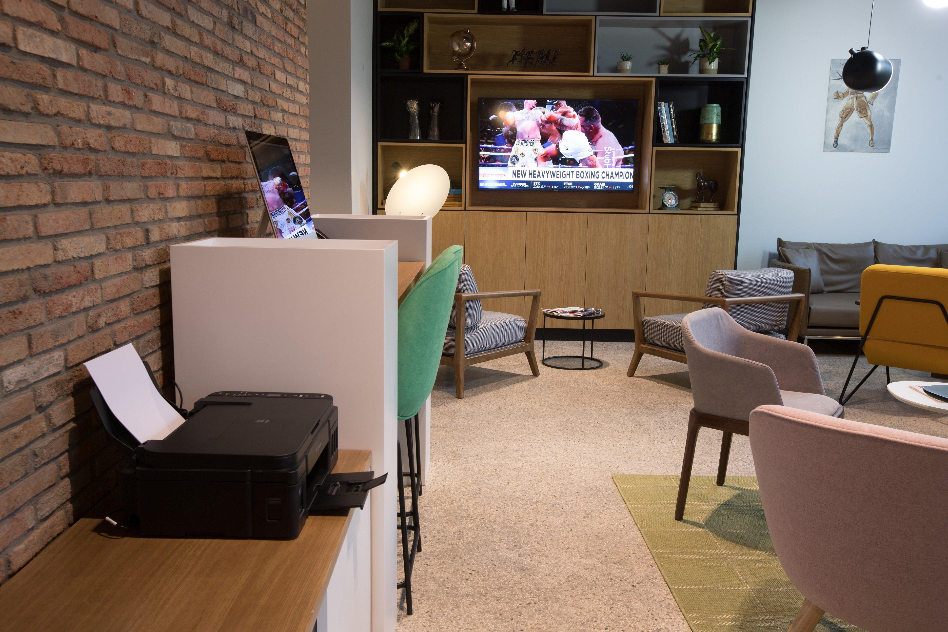 Holiday Inn Telavi By Ihg Ngoại thất bức ảnh